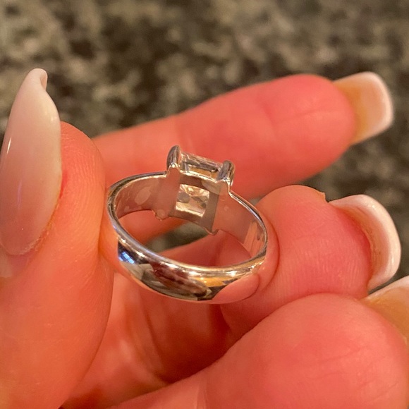 2CT Princess cut CZ Engagement Ring - Picture 10 of 16